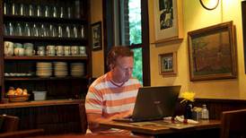 St. Charles library to host bestselling author