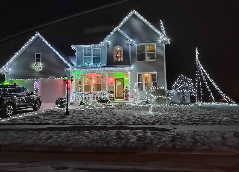 A home at 32 Memory Lane in Streator features a full display of outdoor lights.