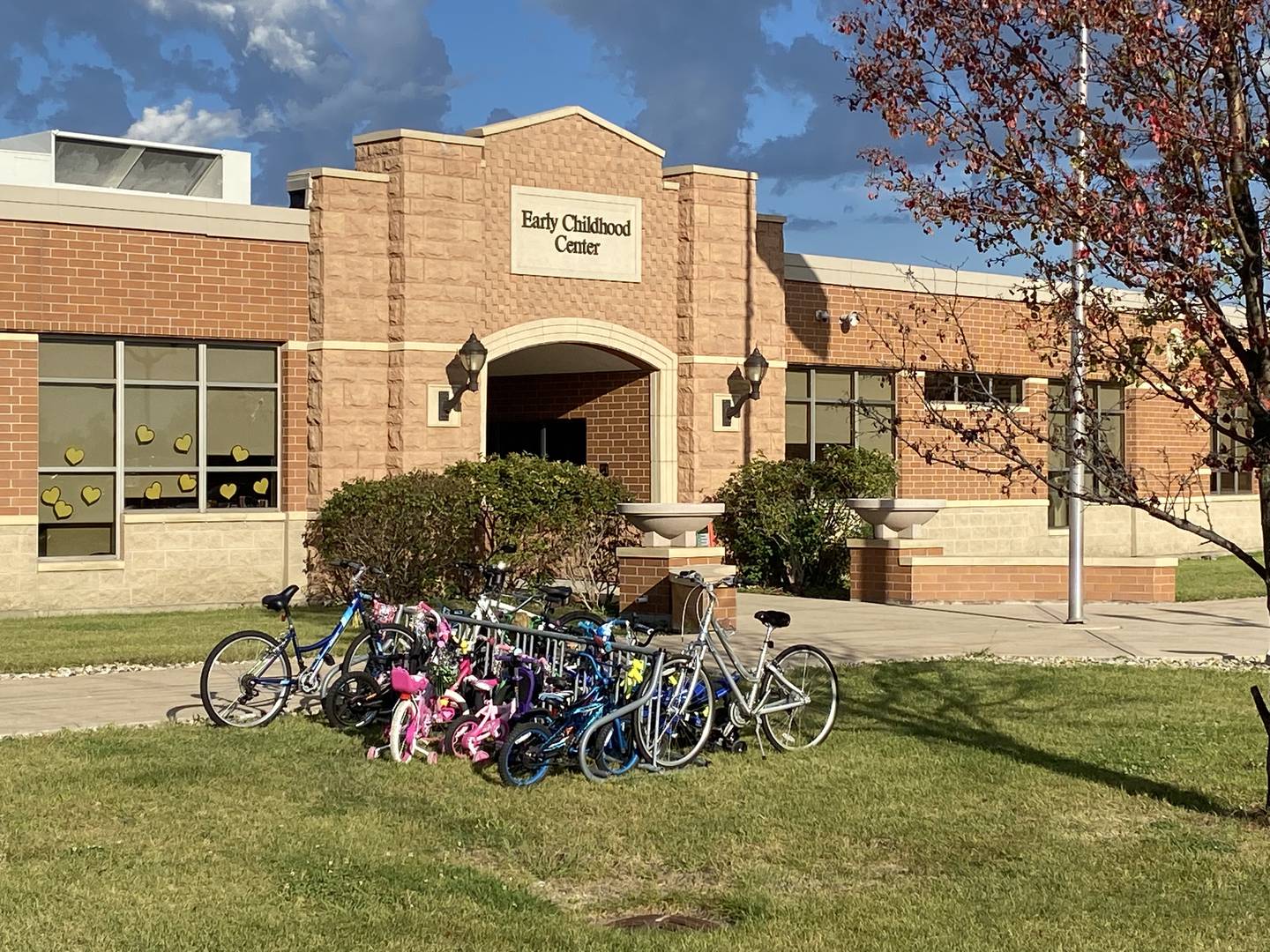 Coal City School District #1 is off to a great start! Starting the year without various restrictions and exclusions has created the most normalcy we have seen in the past two years.