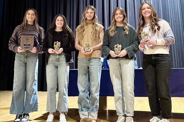 Princeton volleyball holds awards night