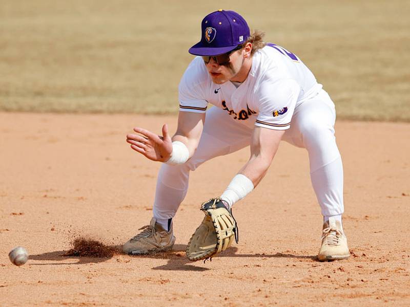 McHenry County College opened registration for its summer sports program, ScotStars, which offers baseball, softball and volleyball camps.