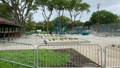 Thornton Park in Ottawa renovations continue, city opts for rubber mats in playground