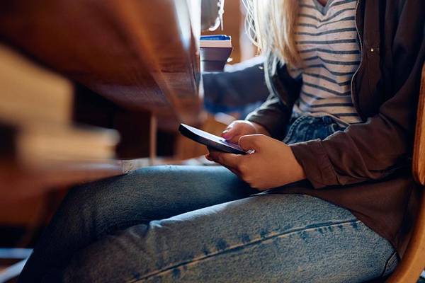 New policy restricts cell phones in Downers Grove District 58 