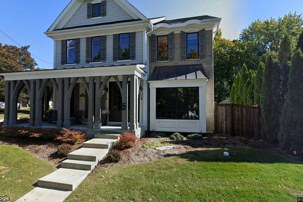 Sale closed in St. Charles: $1.4 million for a single-family home