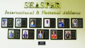 Downers Grove-based SEASPAR recognizes outstanding participants, partners at banquet