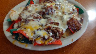 Mystery Diner in Oglesby: Mr. Salsa’s barbecue nachos impress, go beyond expectations
