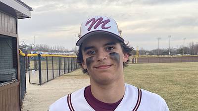 From the nine slot, Lorenzo Zdanwic powers Morris past Bradley-Bourbonnais