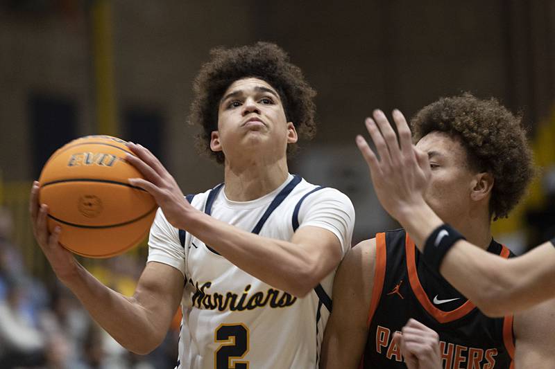 Sterling’s Deandre Maas looks to put up a shot against UT Friday, Jan. 16, 2026.