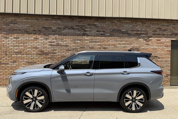 New Mitsubishi Outlander impresses