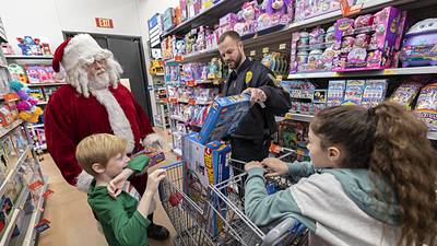 Dixon, Lee, Polo departments host Shop with a Cop