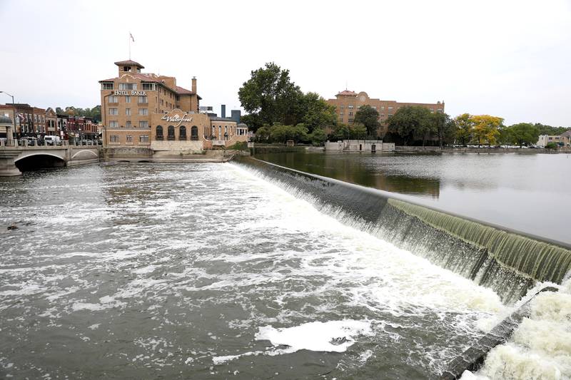 St. Charles dam, Fox River