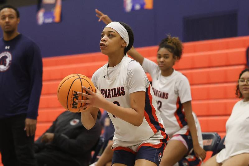 Romeoville’s Aaliyah Adams lines up the three-point shot against Joliet West on Thursday, Jan. 29, 2026 in Romeoville.