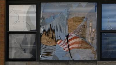In Chicago, an immense show of force signals a sharp escalation in White House immigration crackdown