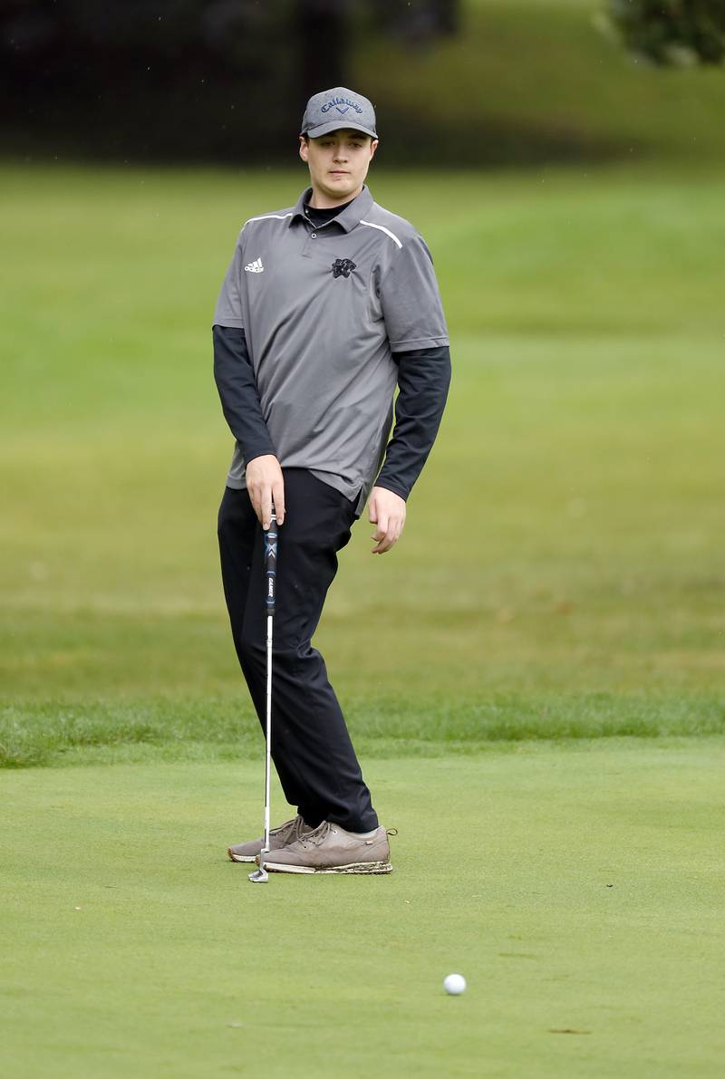 Matt Welch of Glenbard North, Tuesday September 19, 2023 at the Bartlett Hills Golf Club during the 2023 DuKane Conference Championship.