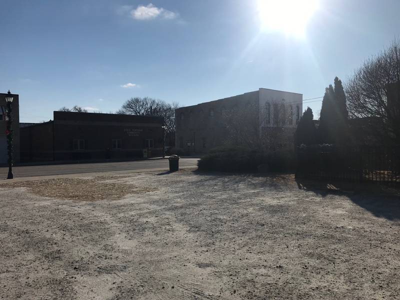 This parcel has been vacant nearly 18 years, but could get jump-started if Utica gets a $1 million-plus grant. The village plans an outdoor market with portable retail stalls, which has worked well (and profitably) for Batavia.