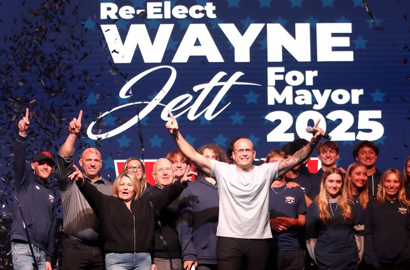 McHenry mayoral candidate and incumbent Wayne Jett hosted an election night party at The Vixen in McHenry on Tuesday, April 1, 2025.