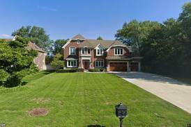 Single-family home in Glen Ellyn goes for $1.28 million
