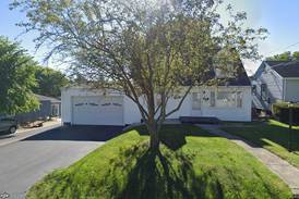 Single-family home sells in Dixon for $145,000