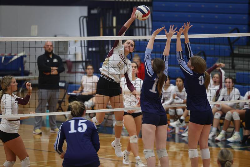 Morris’ Aubrey Phillips hits a shot against Plainfield South on Monday, Sept. 25, 2023 in Plainfield.