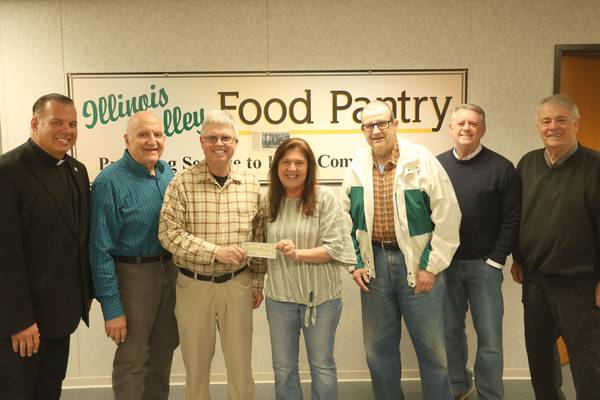 Photos: Utica Knights of Columbus donate $2,500 to the Illinois Valley Food Pantry 