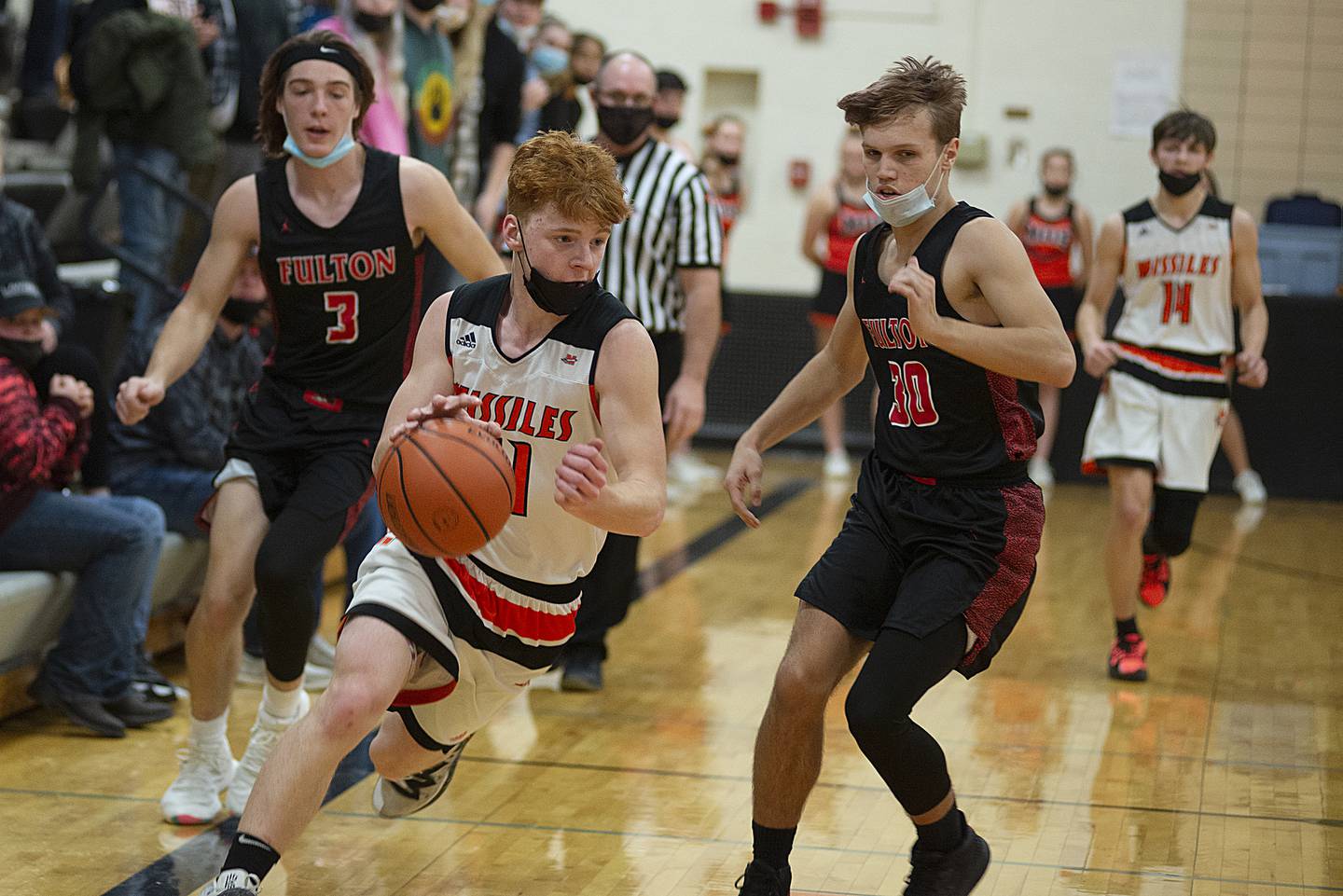 Milledgeville's Connor Nye handles the ball against Fulton on Monday, Jan. 17, 2022.
