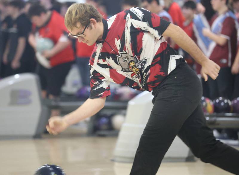Ottawa's Landry Brenbarger, bowls on Friday, Jan. 16, 2026 at the Illinois Valley Super Bowl in Peru.