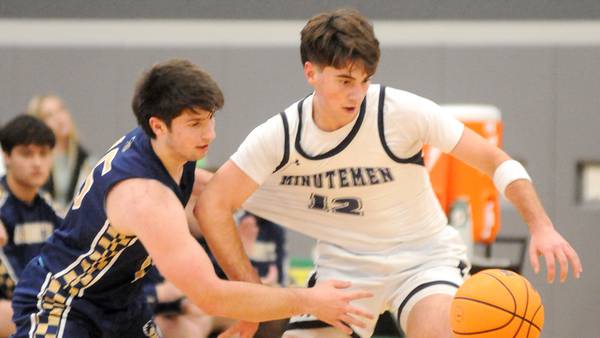 Photos: Lexington boys basketball defeats Marquette to move into the Shipyard Showdown championship 