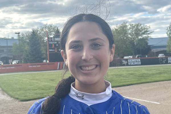 Julianna Kouba drives home two in seventh inning, helps St. Charles North surge past St. Charles East