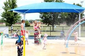 Here’s when Oswegoland Park District pools, splash pad open for the season