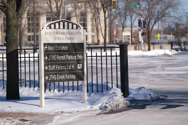 Joliet District 204 reminds families to take care of mental health over winter break