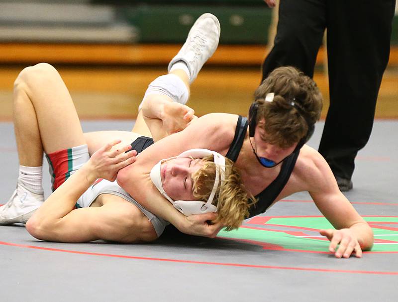 Sycamore's Trent DuMont wrestles L-P's Gunnar Skoog