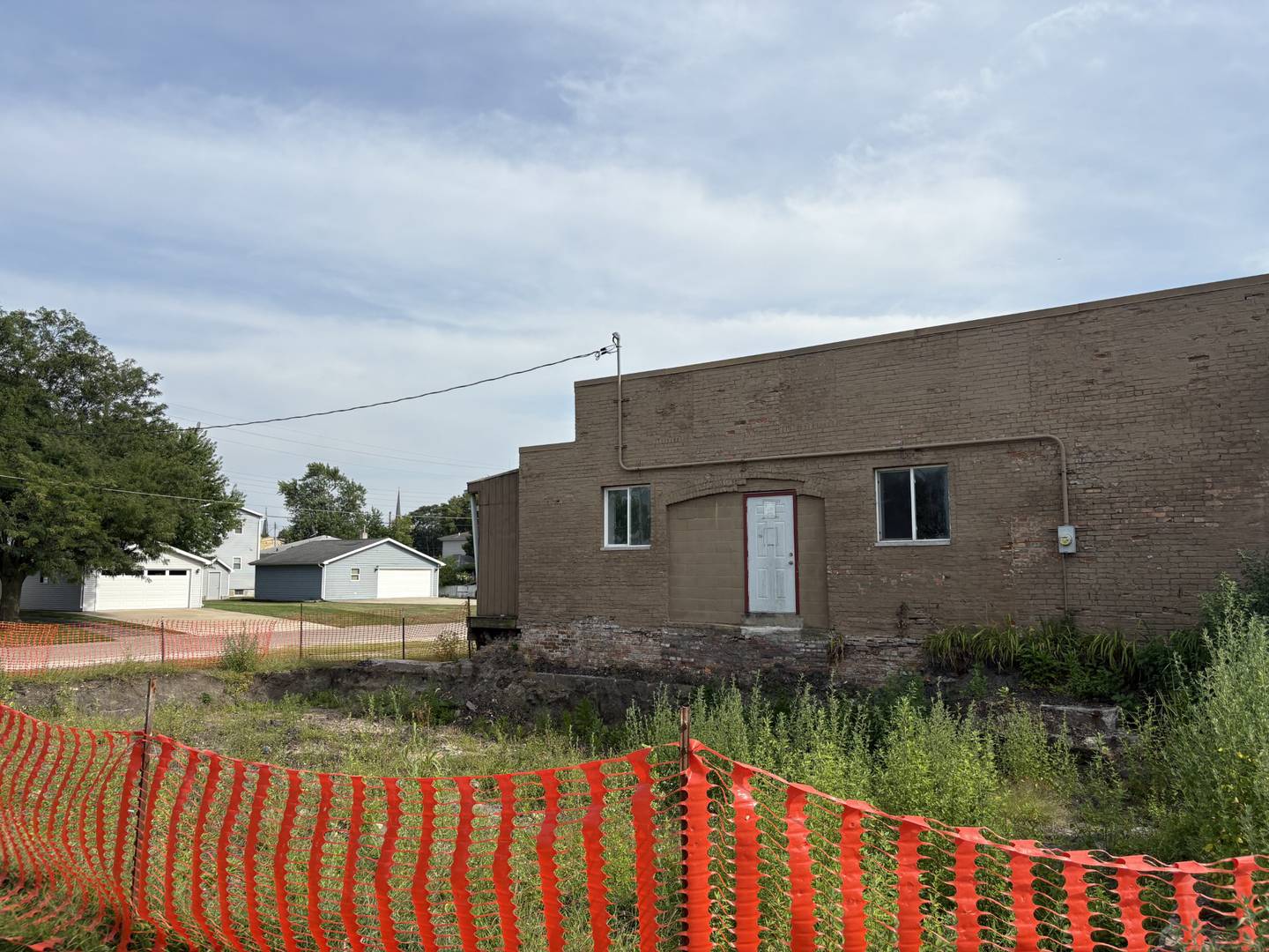 Work continues on an extension to the existing Illinois Valley PADS facility in Ottawa, part of a $2 million state-funded project looking at expanding shelter capacity and services.