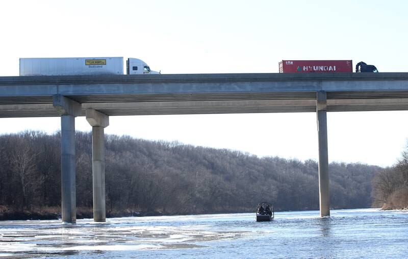 Traffic moves along Interstate 80 over the Fox River bridge  on Monday, Jan. 27, 2025 near Ottawa.  Conservation Police used air boats to conduct a training mission along the Fox River.