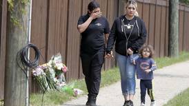 ‘He was a good kid, a great kid’: Teens mourn Buffalo Grove High students killed in Wheeling crash