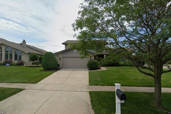 Four-bedroom house sells in Tinley Park for $485,000