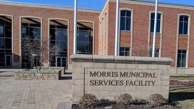 Morris City Council Recap: 4 new businesses approved, several officers recognized 