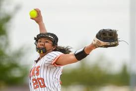 Purdue recruit Jaelynn Anthony tosses shutout, pitches Oswego past Benet to third straight IHSA regional title