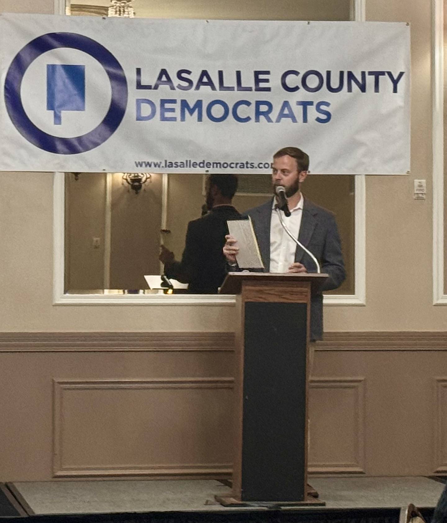 Kevin Ryan speaks during the inaugural La Salle County Democrats breakfast forum on Saturday, Sept. 27, 2025, at Grand Bear Lodge in Utica.