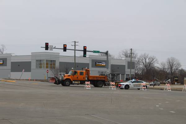 Route 176 closed near Crystal Lake amid police investigation