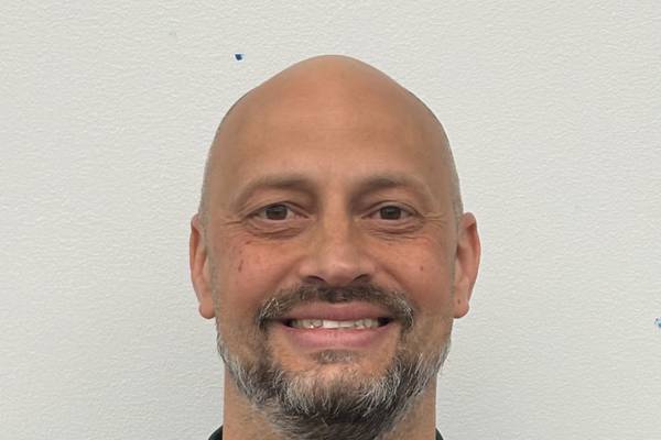 Oswego East hires Brian Johnson as next boys basketball coach