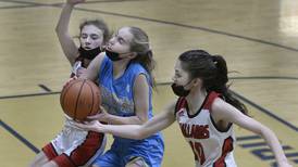 Tri-County Girls Tournament: Lilly Craig’s clutch 3 lifts Marquette to championship