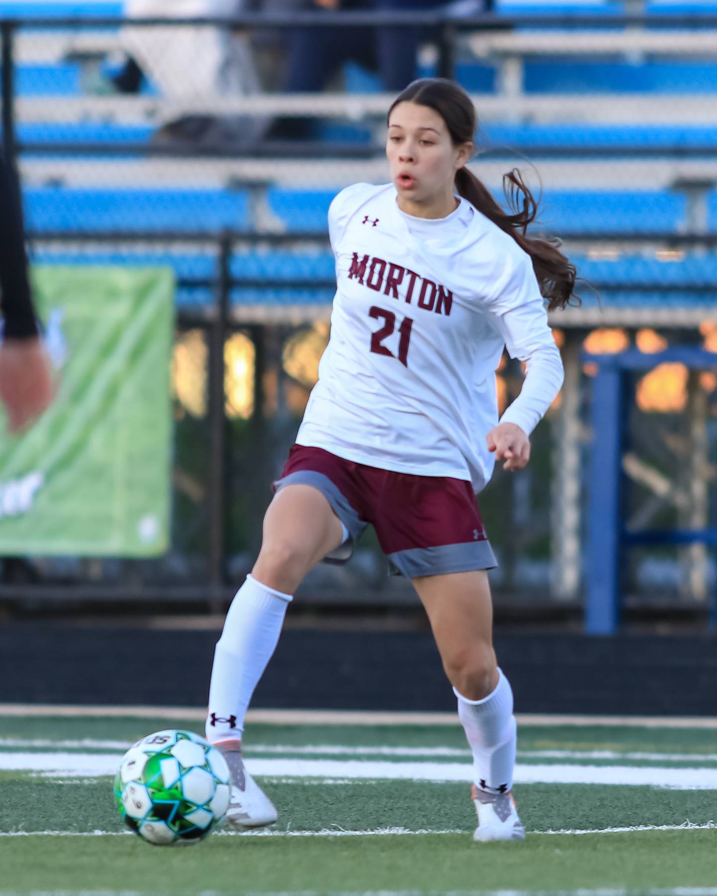 Morton's Carisma Rosales (21) handles the ball during soccer match between Morton at Willowbrook. April 14, 2022.