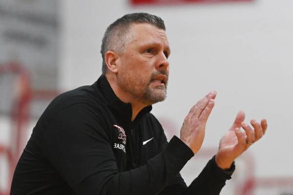 Huntley’s Steve Raethz earns 500th career win: Friday’s Northwest Herald sports roundup