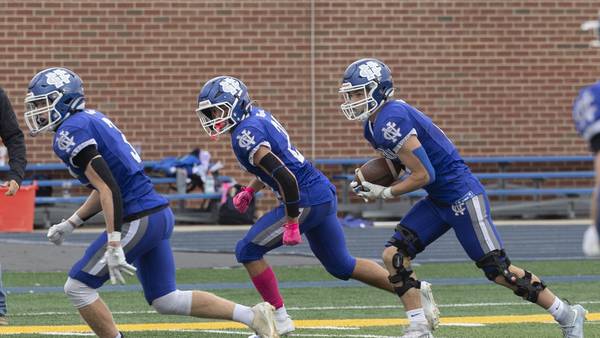 Newman gets 3 interceptions in complete postseason win over Ridgeview/Lexington