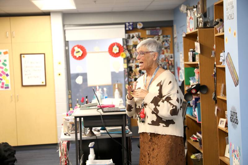 Nazareth Academy’s Kim White teaches a speech class at the La Grange Park school. White has also taught drama at the school for over 30 years.