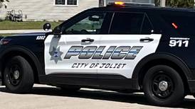 Teen in Joliet accused of carrying two loaded guns in backpack