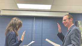 Stewart, Utica trustees sworn in to office