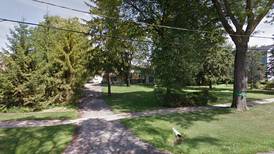 Downers Grove: Four-bedroom home goes for $980,000