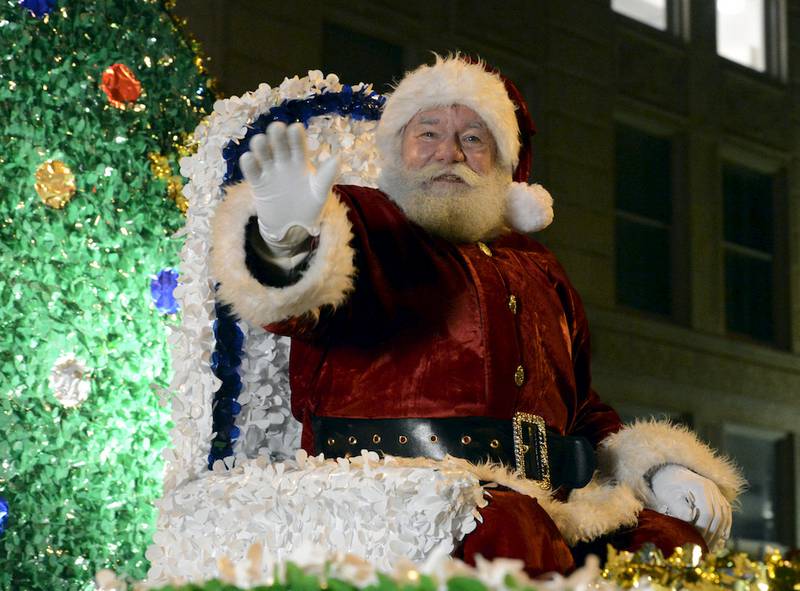 Santa makes it to the Light up the Holidays Tree Lighting and Parade Van Buren Plaza Downtown Joliet,Illinois on Friday, November 29, 2013. | Larry Kane/For Sun-Times Media