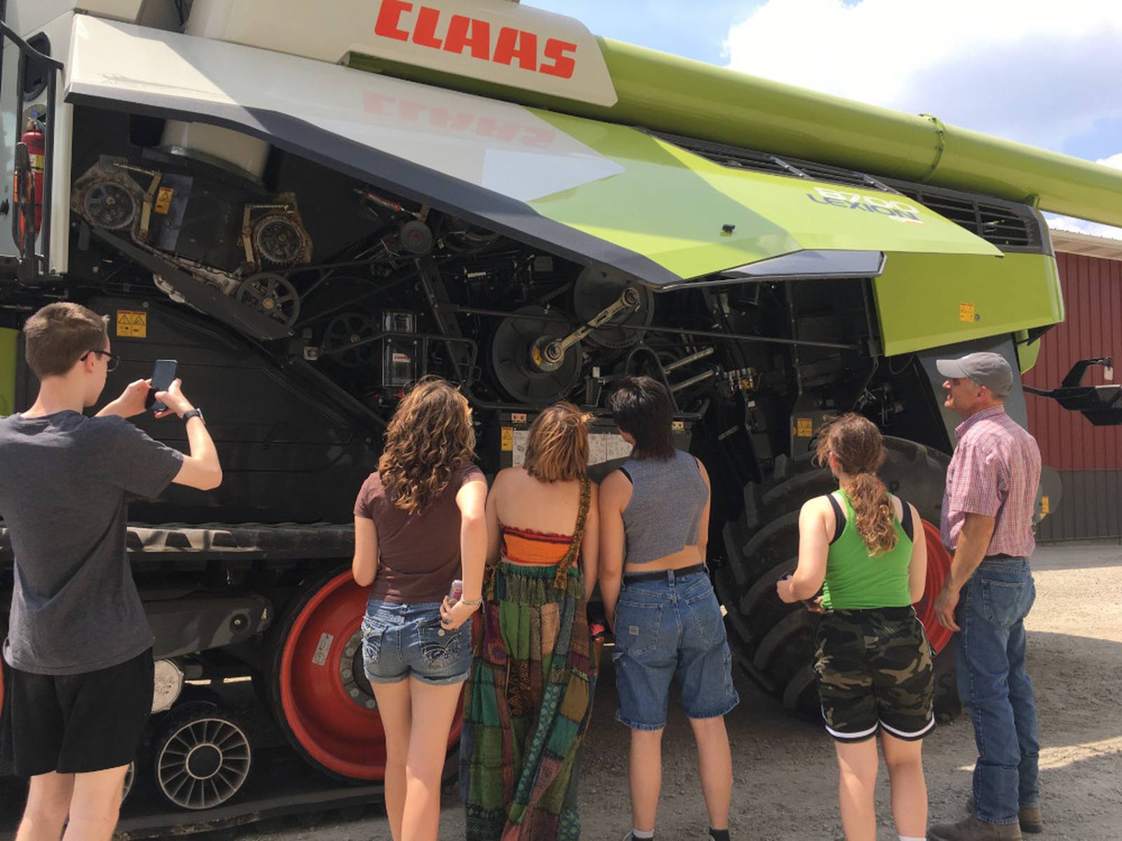 Kendall County high schoolers learn about agricultural careers Shaw Local